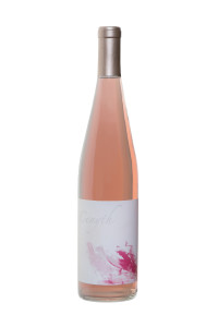 2015_Cenyth Rose_Bottle Shot