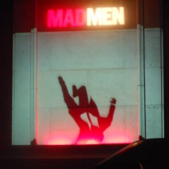 Mad Men Premiere: Dapper Don Draper & Co. Celebrate Season 5