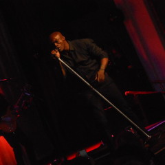 Seal’s Performance Rocks Venice Family Clinic’s Silver Circle Gala